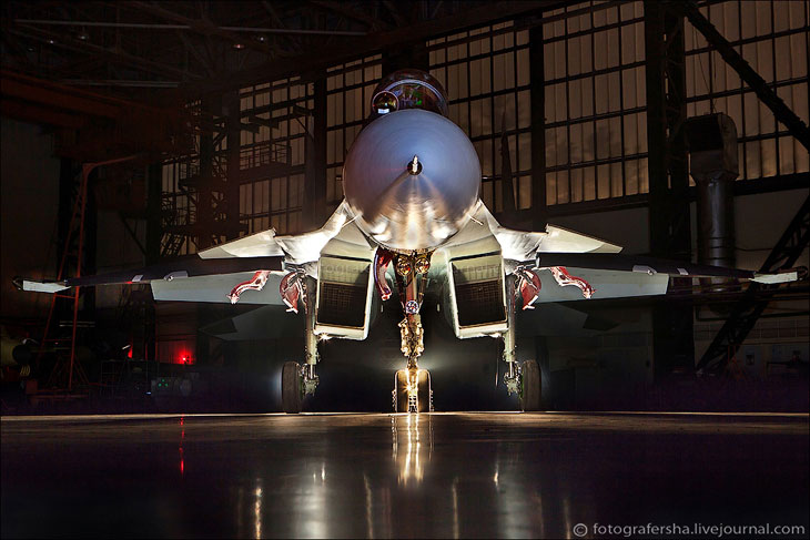 Новый истребитель Су-30СМ для ВВС России