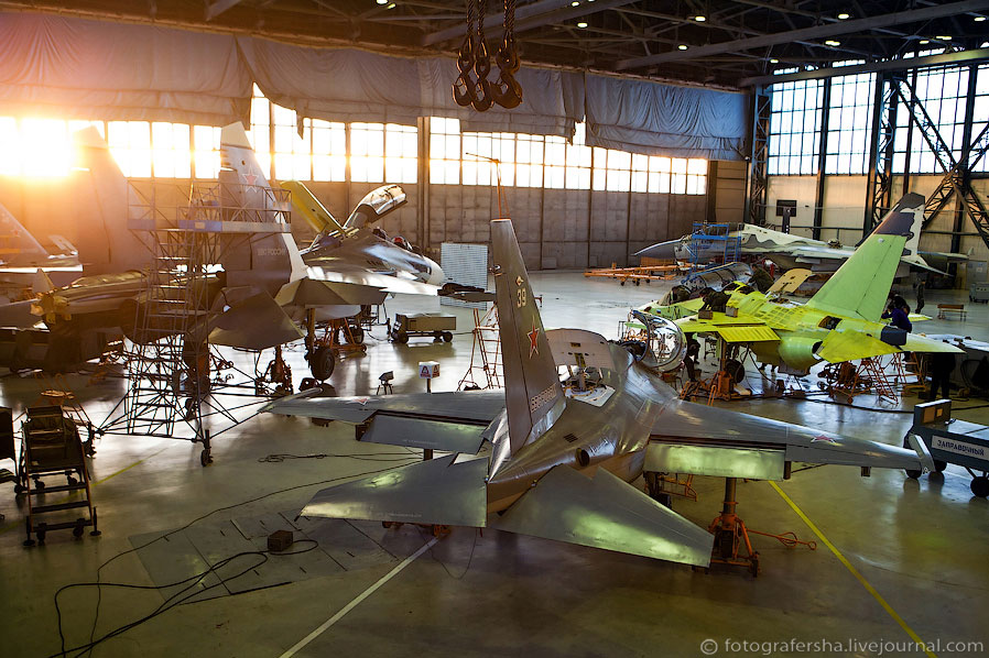 Новый истребитель Су-30СМ для ВВС России