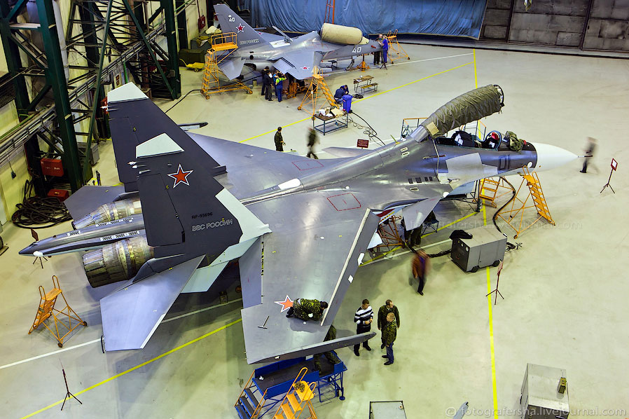 Новый истребитель Су-30СМ для ВВС России