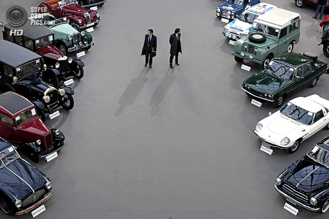 Выставка ретро-автомобилей в Гран-Пале