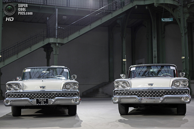 Выставка ретро-автомобилей в Гран-Пале