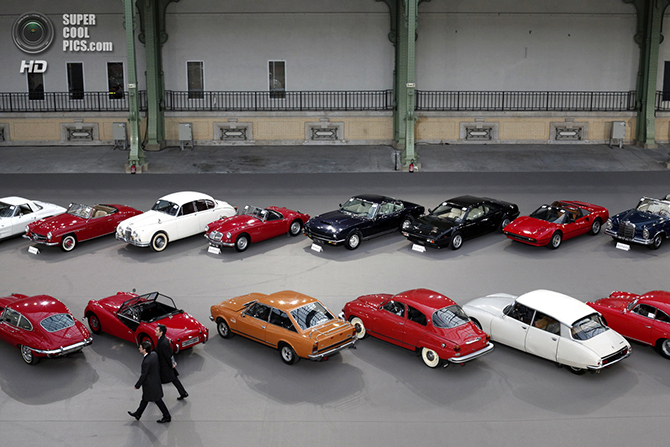 Выставка ретро-автомобилей в Гран-Пале