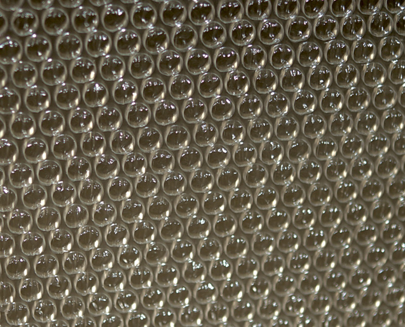 Применение "пупырчатой" пленки в быту