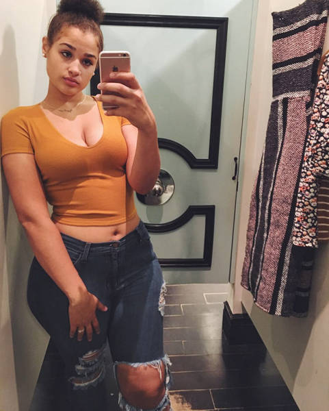 Девушки в теле