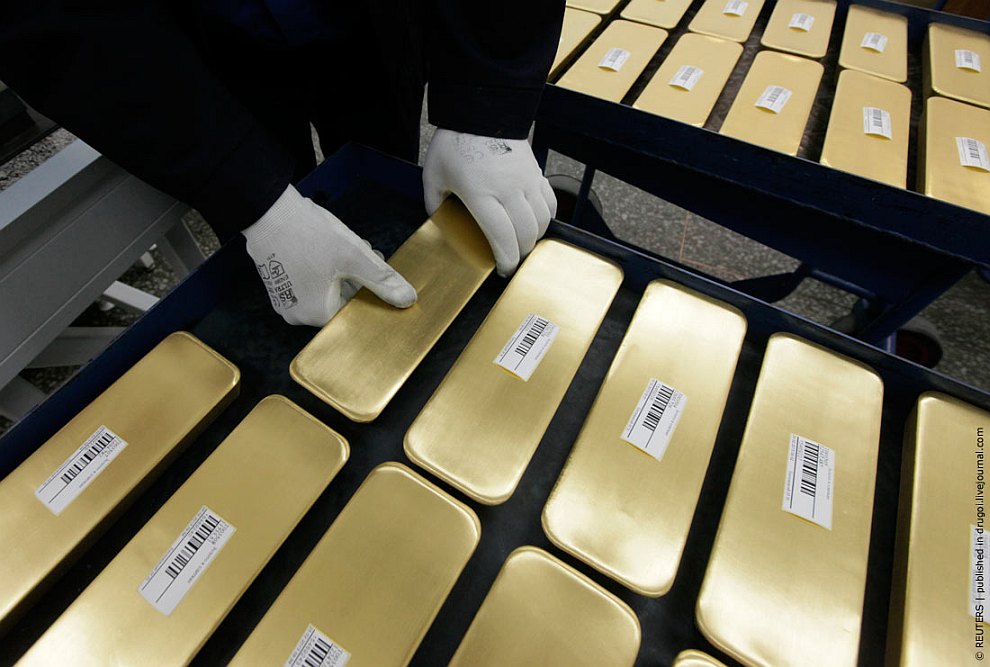 Золотые слитки