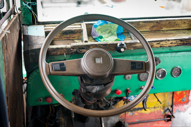 Яркие джипни филиппинцев Яркие джипни филиппинцев