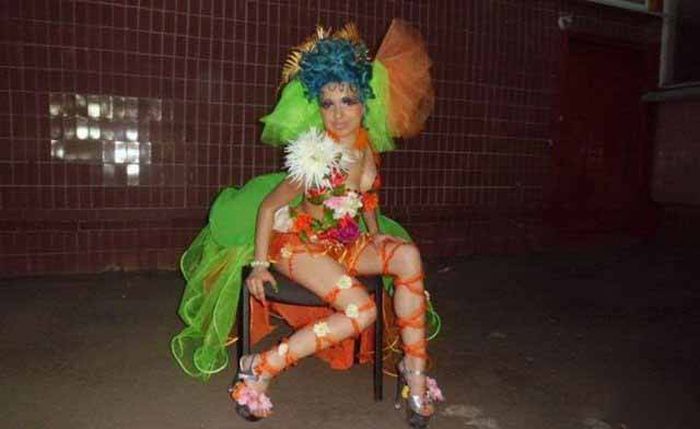 Забавные фото с девушками