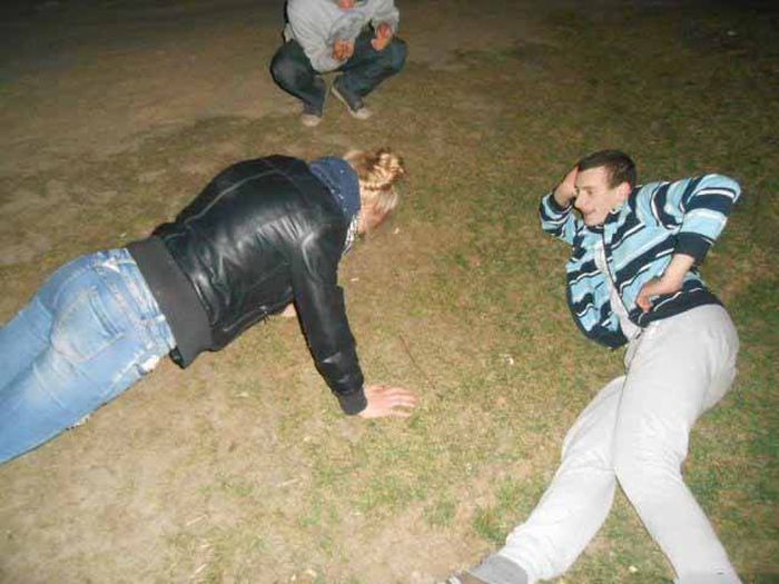 Забавные фото с девушками