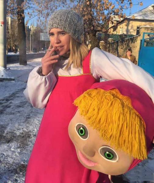 Забавные фото с девушками