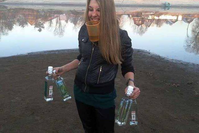 Забавные фото с девушками