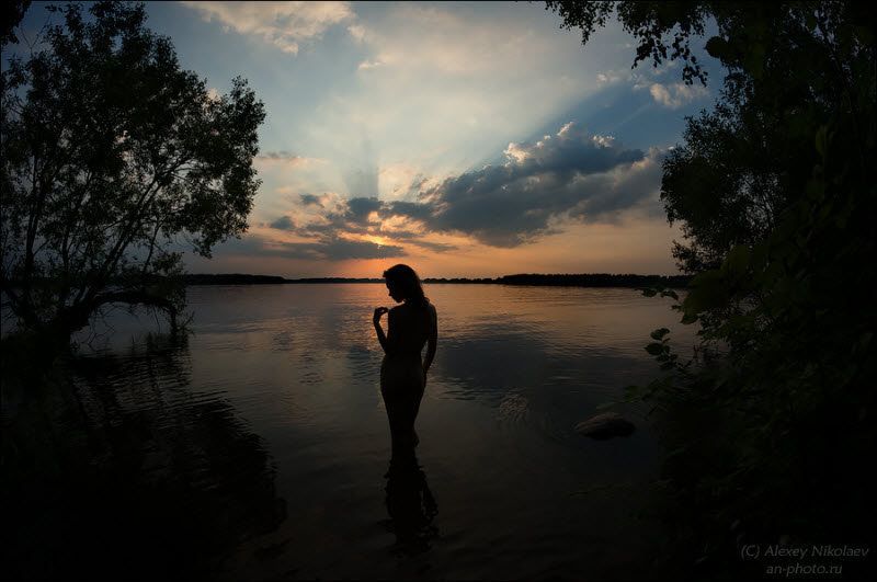 Красивое «Ню» Алексея Николаева