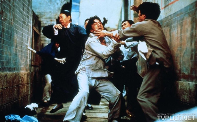 10 травм Джеки Чана, после которых обычные люди долго не живут