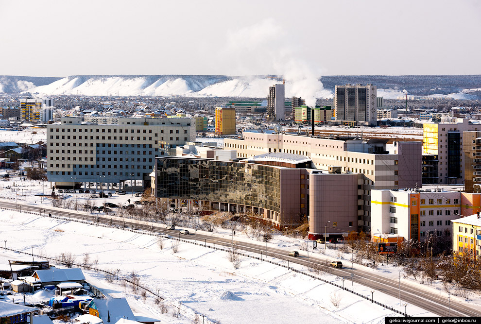 Один из самых «холодных» городов Земли с высоты Один из самых «холодных» городов Земли с высоты