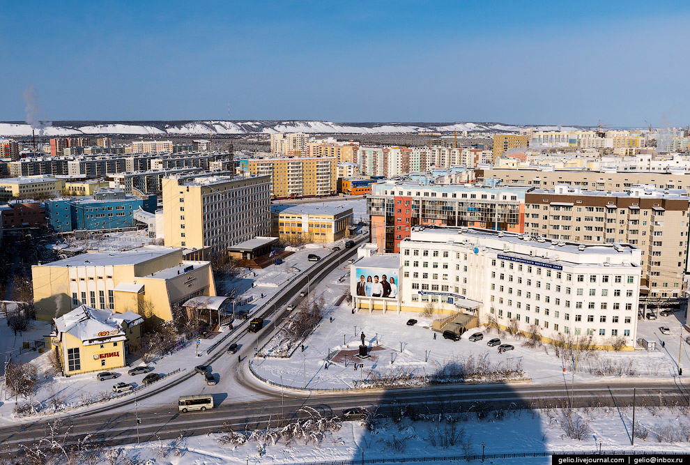 Один из самых «холодных» городов Земли с высоты Один из самых «холодных» городов Земли с высоты