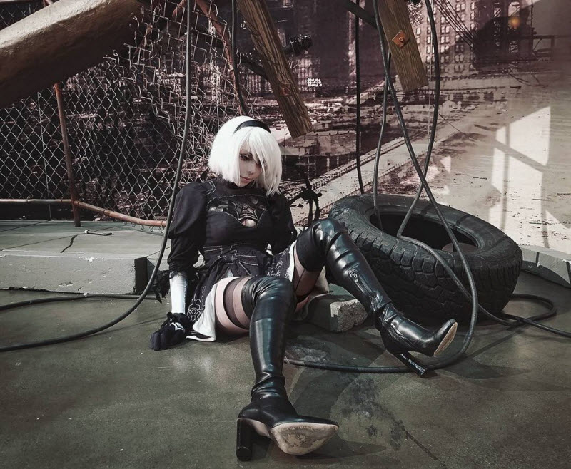 Косплеерша готова воплотить ваши фантазии за небольшую плату