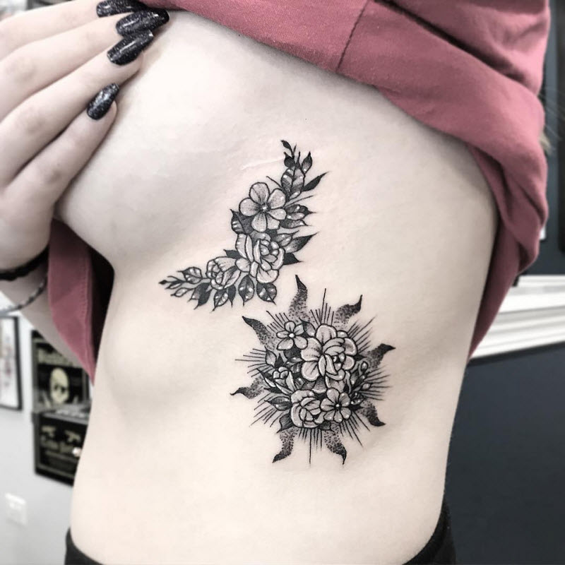 Sideboob tattoo: новая модная тенденция татуировок среди девушек