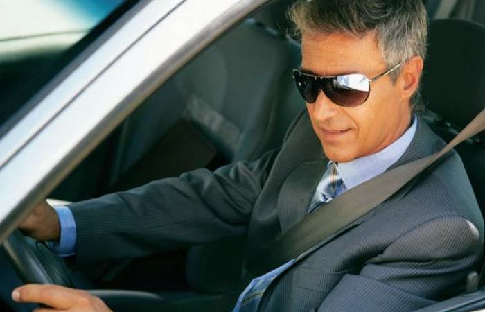 10 самых нелепых правил дорожного движения, за нарушение которых можно даже попасть в тюрьму