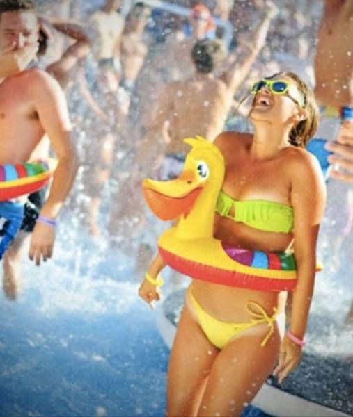 Красавицы с пляжей Хорватии