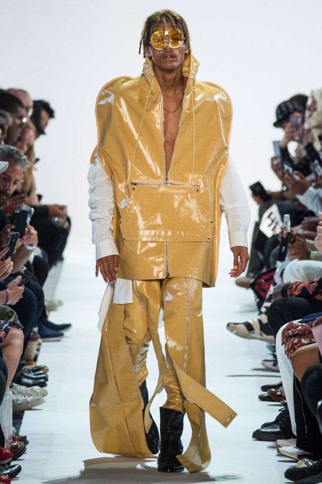 Новое уродство от модельера - двуликие ковбойские сапоги