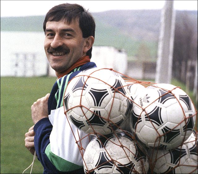 Факты из жизни тренера сборной России Станислава Черчесова Факты из жизни тренера сборной России Станислава Черчесова