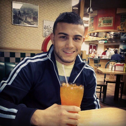 Однорукий боец (5 фото)