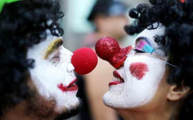 Самые странные сайты знакомств