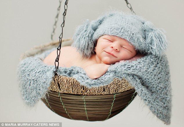 Спящие малыши в фотопроекте «Sweet Bambini» (25 фото)