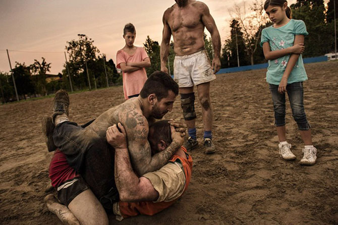 Как выглядит самая кровожадная разновидность футбола