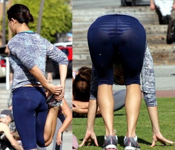 Девушки в прозрачных нарядах