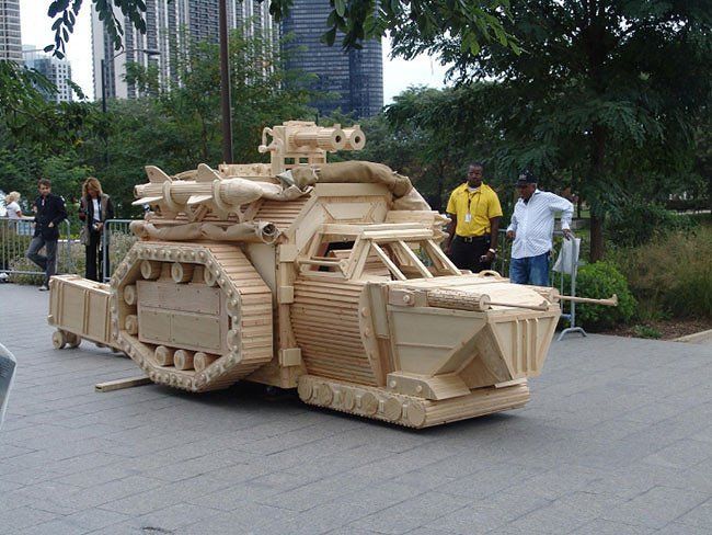 Деревянная техника в реальном размере от Майкла Ри