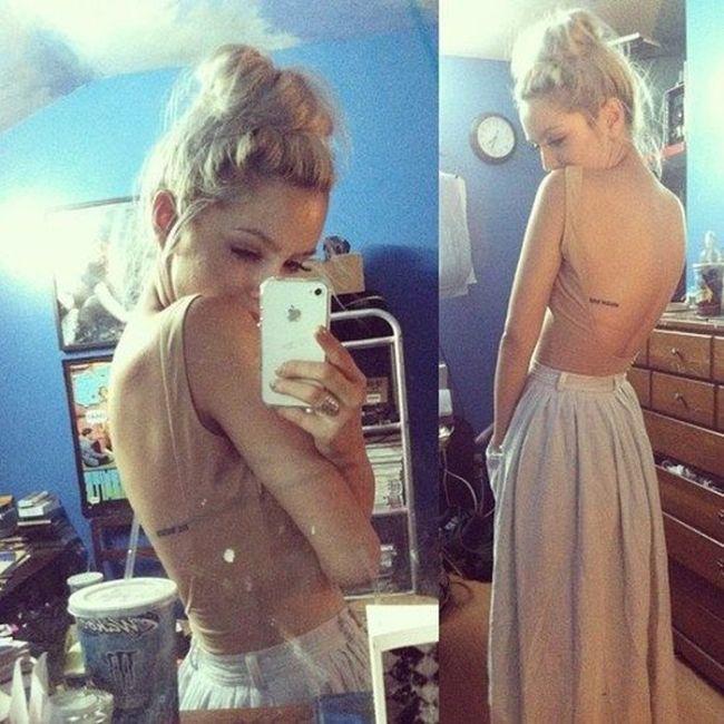 Девушки, которые фотографируют сами себя (40 фото)