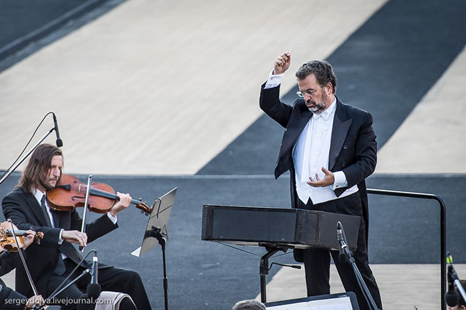 Путь Олимпийского огня из Греции в Москву Путь Олимпийского огня из Греции в Москву