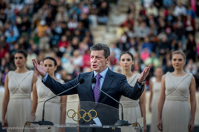 Путь Олимпийского огня из Греции в Москву Путь Олимпийского огня из Греции в Москву