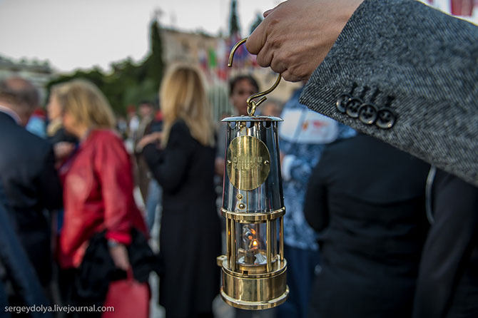 Путь Олимпийского огня из Греции в Москву Путь Олимпийского огня из Греции в Москву