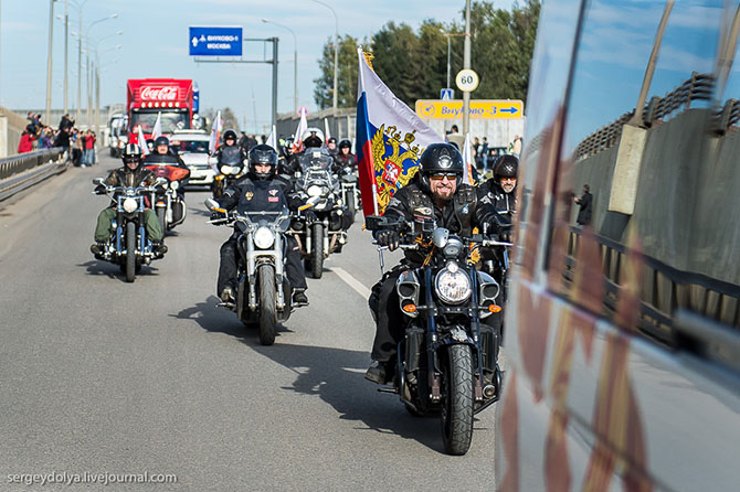 Путь Олимпийского огня из Греции в Москву Путь Олимпийского огня из Греции в Москву