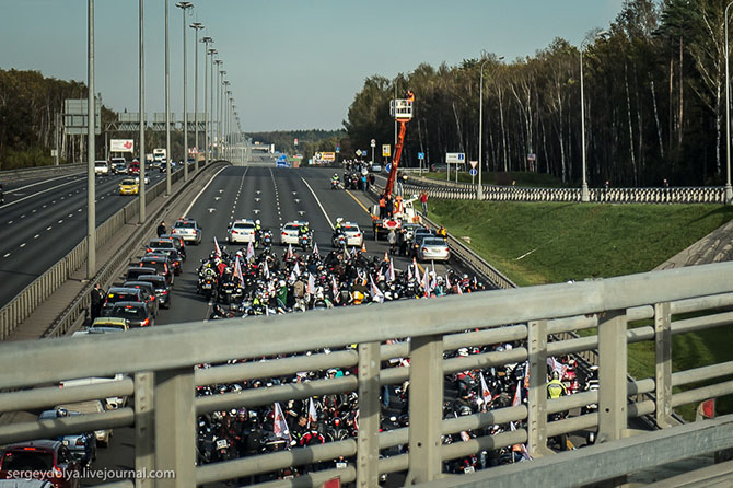 Путь Олимпийского огня из Греции в Москву Путь Олимпийского огня из Греции в Москву