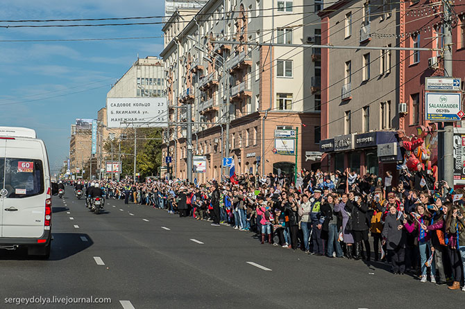 Путь Олимпийского огня из Греции в Москву Путь Олимпийского огня из Греции в Москву