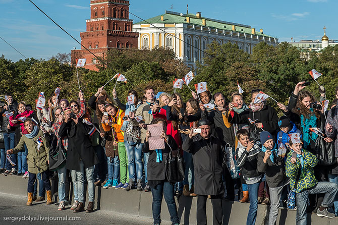 Путь Олимпийского огня из Греции в Москву Путь Олимпийского огня из Греции в Москву
