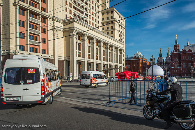 Путь Олимпийского огня из Греции в Москву Путь Олимпийского огня из Греции в Москву