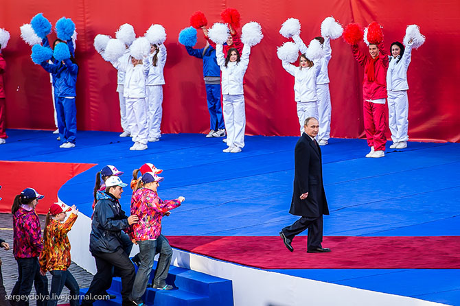 Путь Олимпийского огня из Греции в Москву Путь Олимпийского огня из Греции в Москву