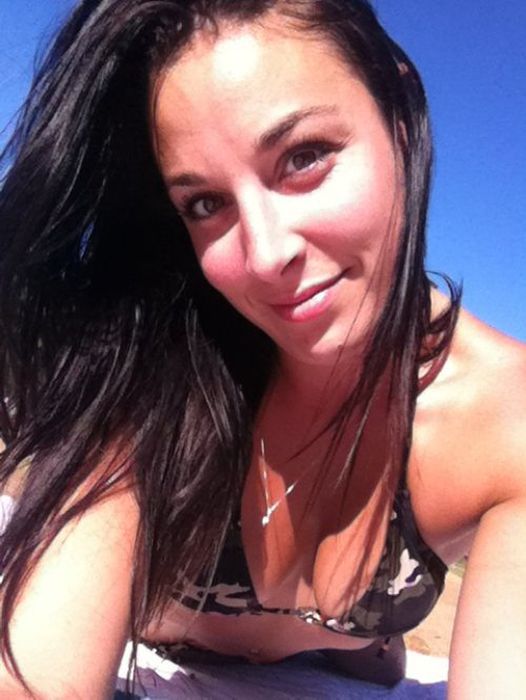 Девушки в бикини