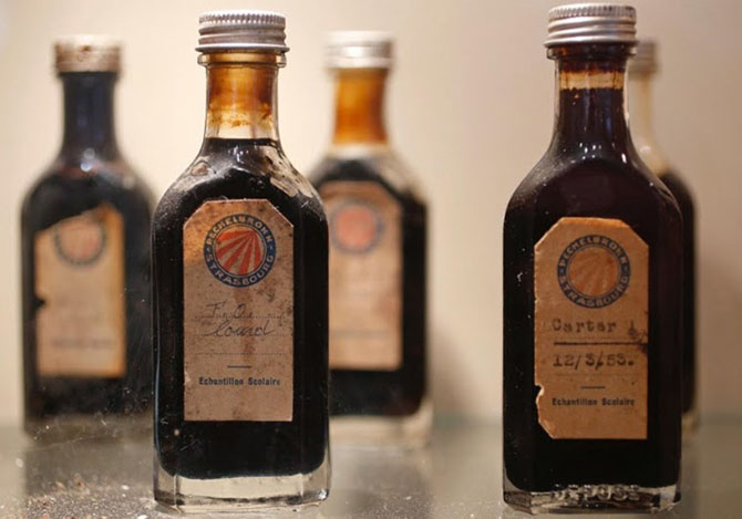 Экскурсия по Музею нефти во Франции (13 фото)