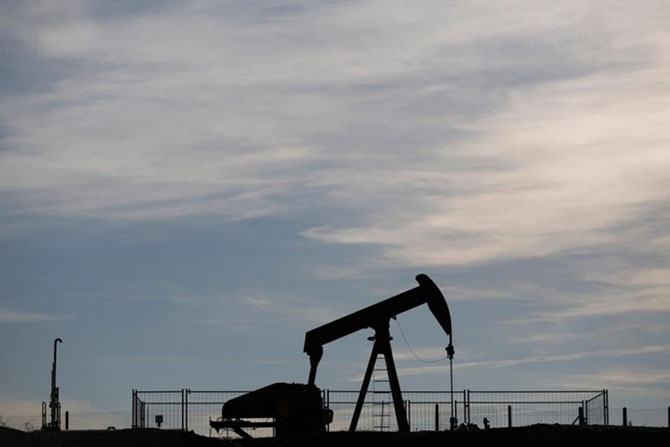 Экскурсия по Музею нефти во Франции (13 фото)