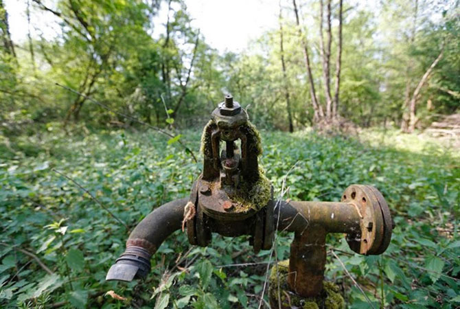 Экскурсия по Музею нефти во Франции (13 фото)