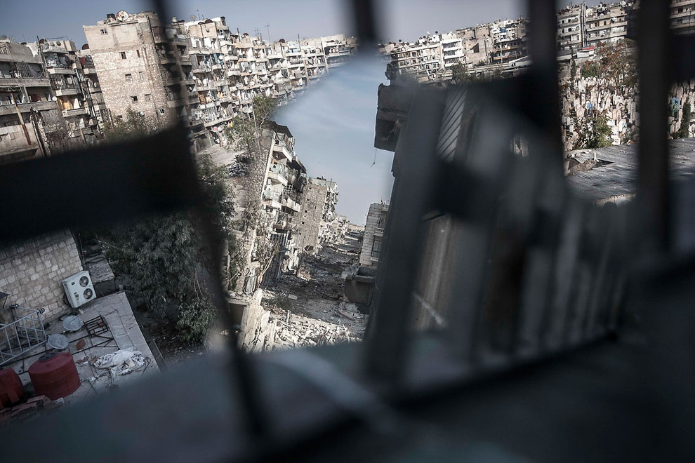 Руины города Алеппо в Сирии