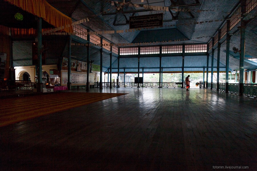 Прогулка по монастырям в Бирме