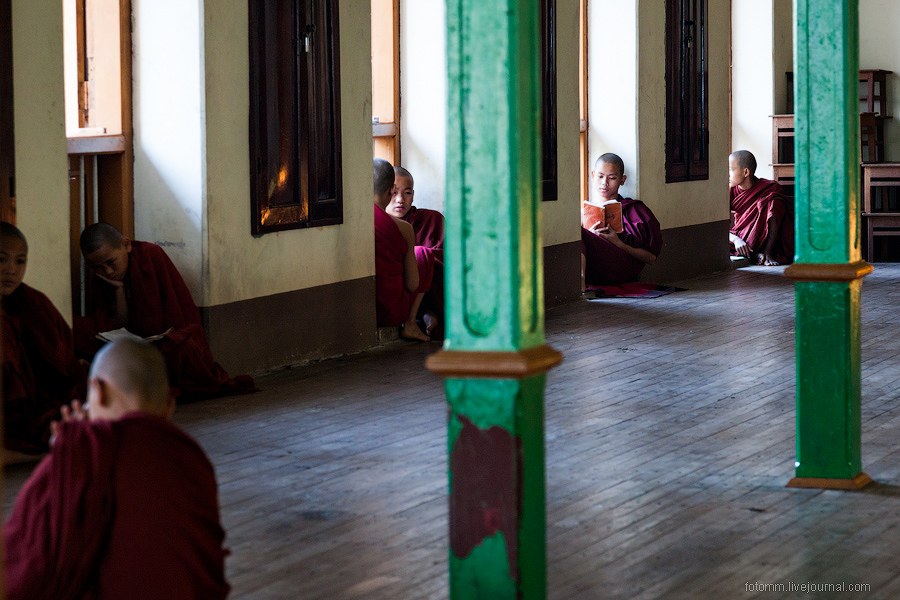 Прогулка по монастырям в Бирме