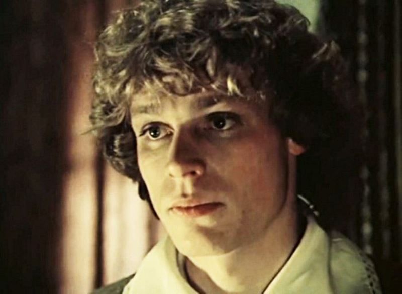 Секс-символы советского кино 70-х и 80-х годов (32 фото) Секс-символы советского кино 70-х и 80-х годов (32 фото)