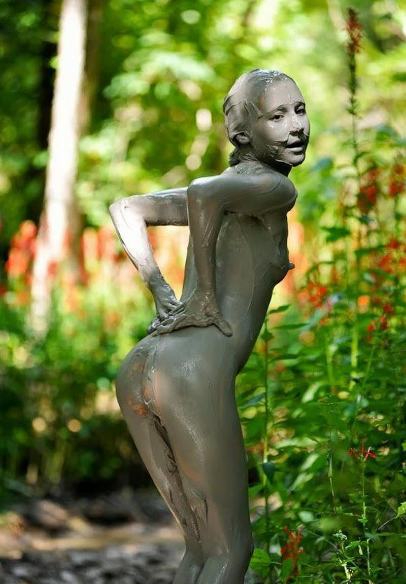 Распутные молодые девицы