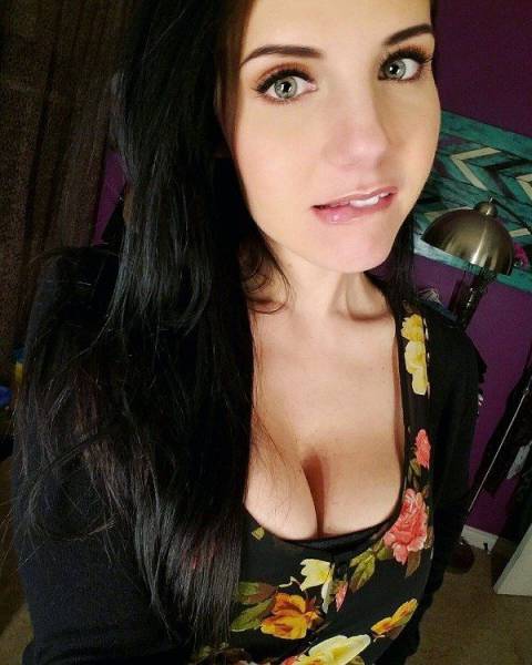 Прелестные девушки